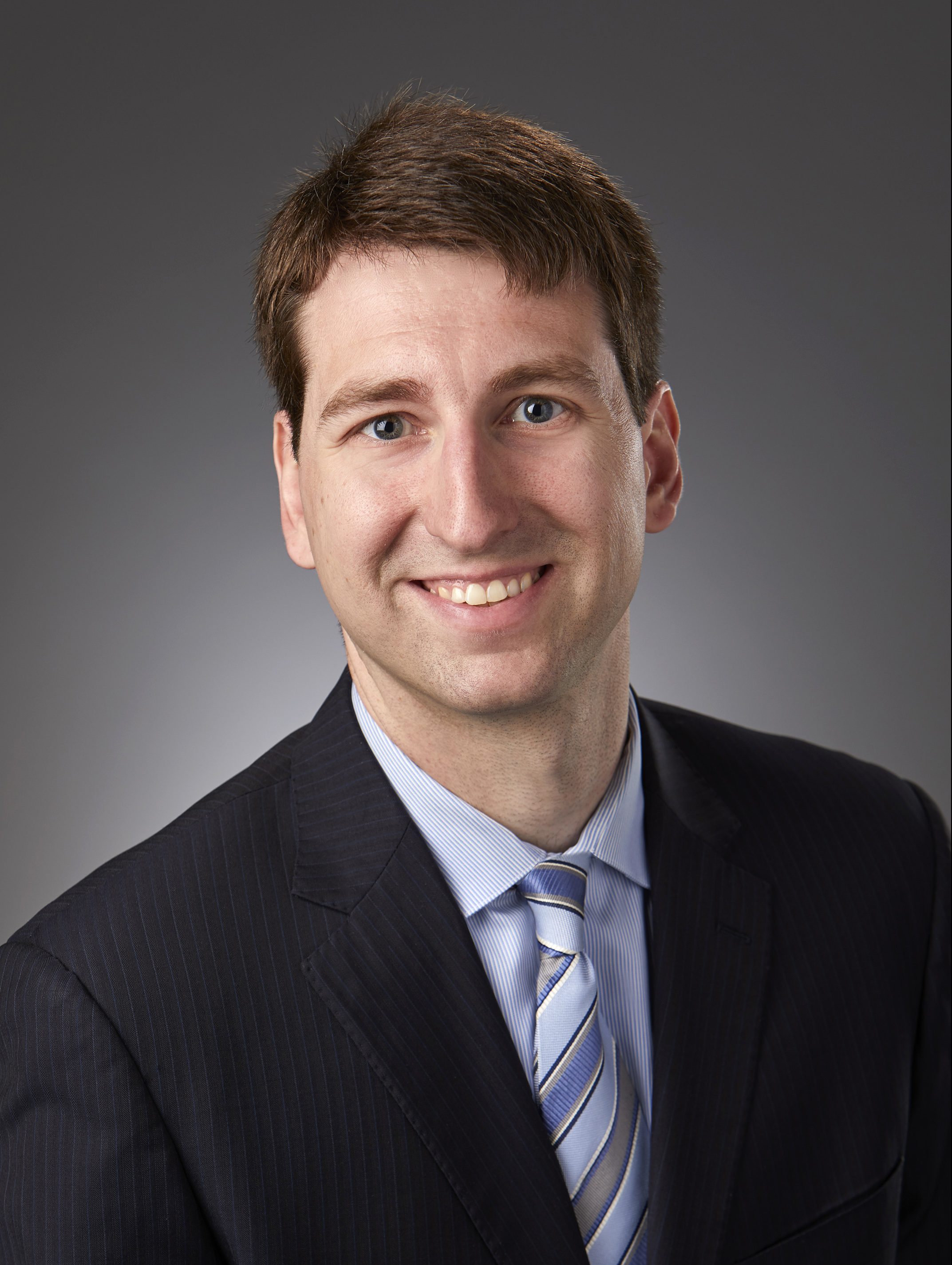 Travis O'Brien, MD - Twin Cities Pain Clinic Twin-Cities-Pain-Clinic-Doctor-Travis-OBrien-MD